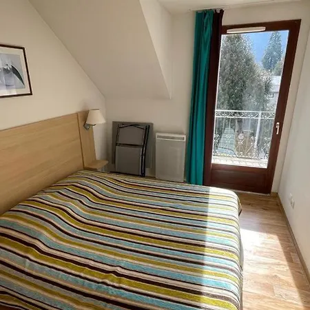 Evasion Pyreneenne Lägenhet